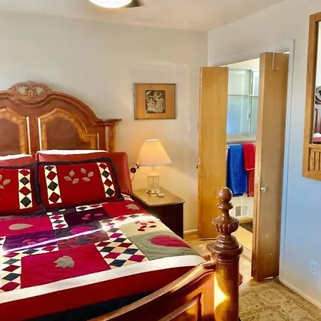 Tiffany House Dog Friendly 3/2 W Fenced Yard Apartment Santa Fe